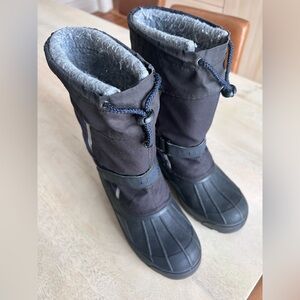 LL Bean Kids Snow Boots - Size 3